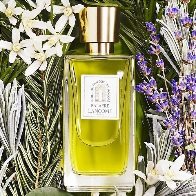 Parfum naturel à la lavande main image 1